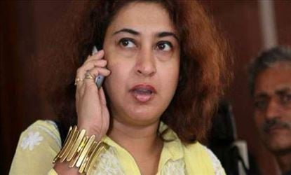 টাকা ফেরৎ দিলেন শতাব্দী রায়